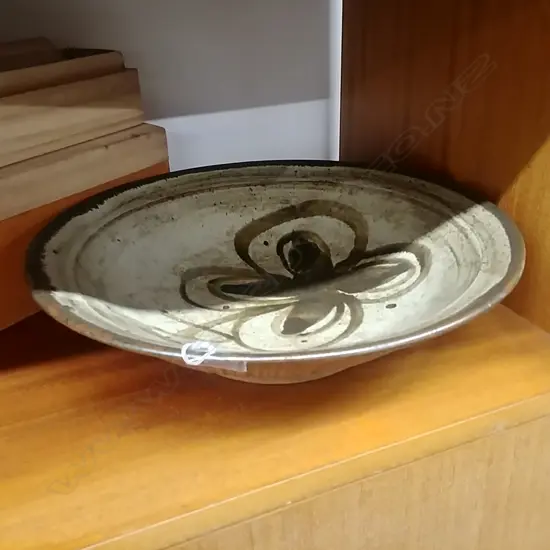 POTTERY PLATTER