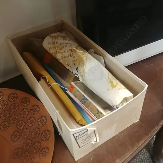 A selection of Chinese ink tablets