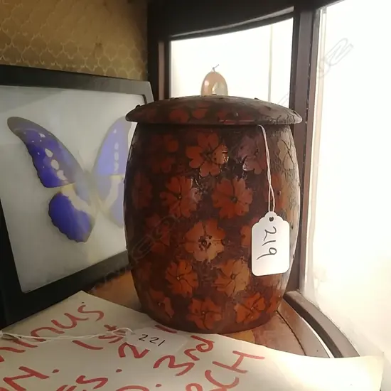 FOLK ART POKER WORK LIDDED BOX