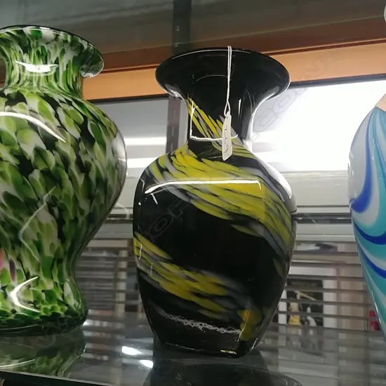 "KAMEI" ART GLASS, BLACK/YELLOW 313