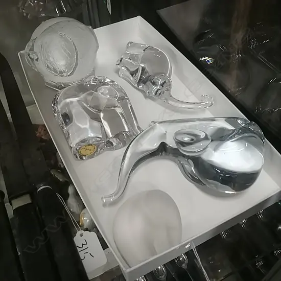 5 GLASS ELEPHANTS