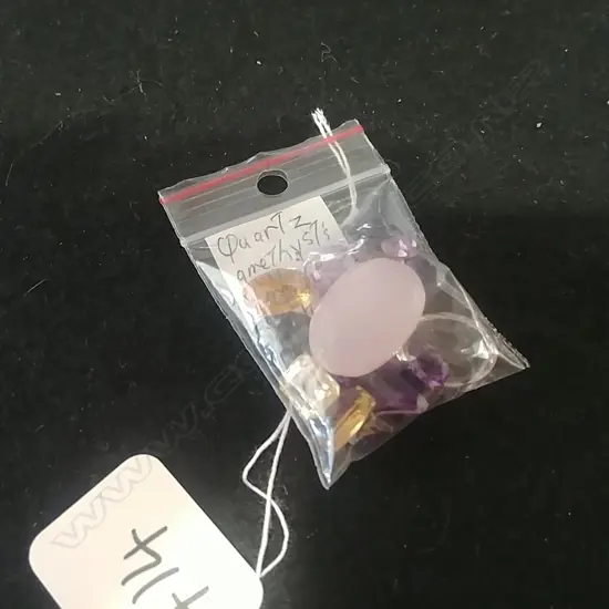 SMALL BAG UNSET AMETHYST CITRINES ETC