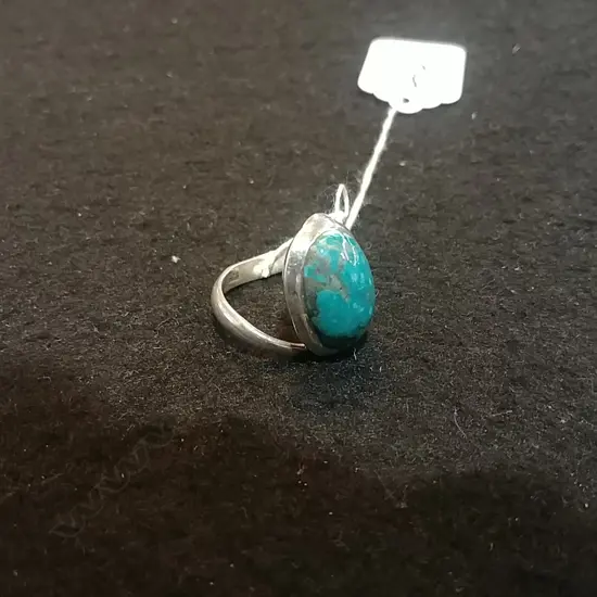 TURQUOISE & SILVER RING