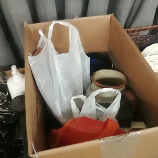 BOX  BADGES , MAGNET, GAMES. KETTLE. ETC