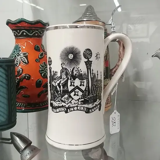 GRAYS MASONIC MUG + BOOK