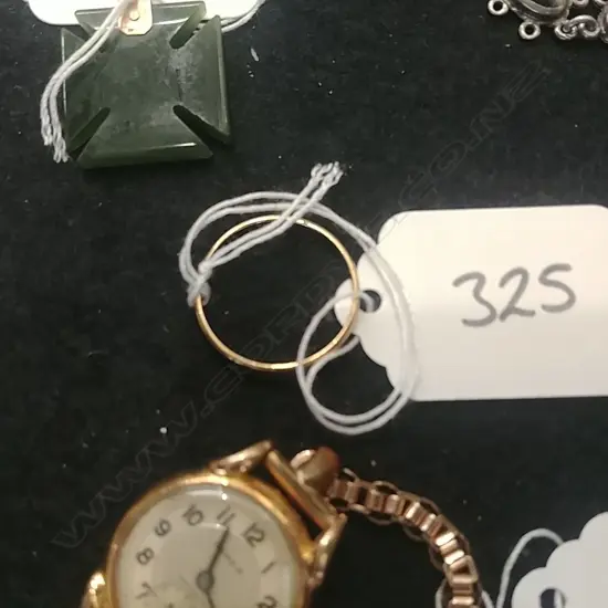 18CT GOLD WEDDER 1.39gm (MC)