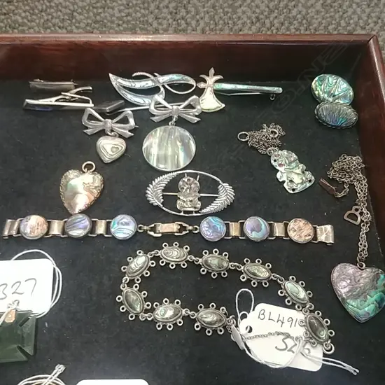 ASSTED PAUA JEWELLERY