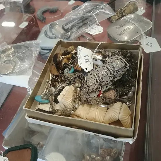 BOX OF COSTUME JEWELLERY (DB)