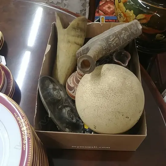 SMALL BOX OSTRICH EGG & MISC