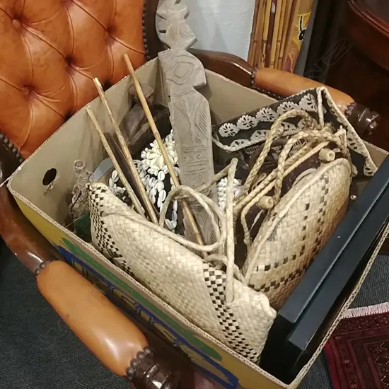 BOX LOT PACIFIC ISLAND PCS & SHELL JEWLERY