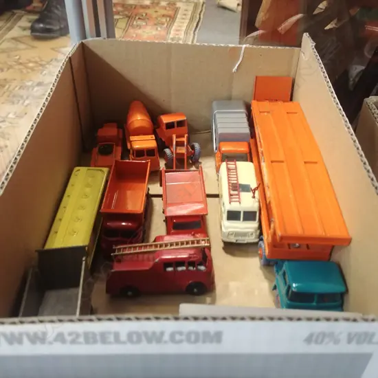 TRAY OF 12 MATCHBOX & DINKY TOYS