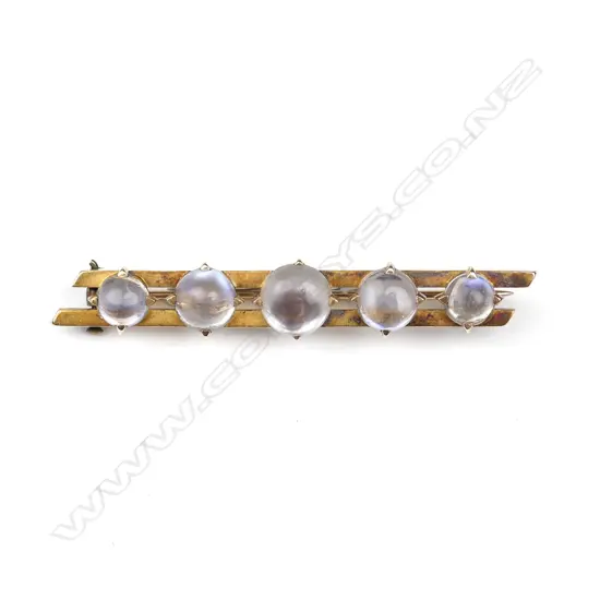 15CT MOONSTONE BROCHE