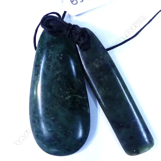 2 MIKE HIGGS CARVED GREEN STONE HEI PENDANTS
