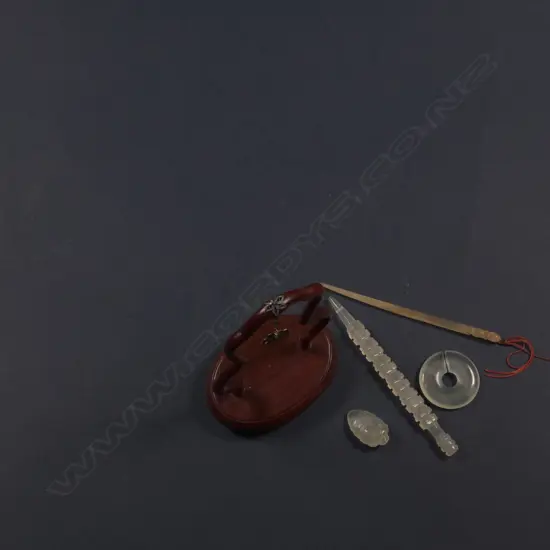 CHRYSOPHASE PIECES?; 2 SMALL POTTERY ANIMALS; WOOD STAND