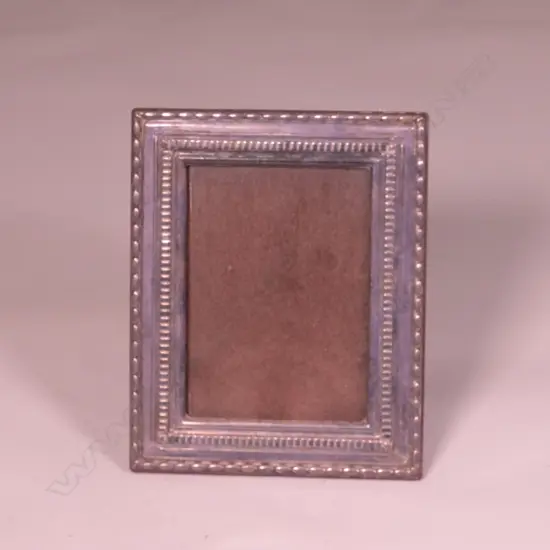 SILVER PHOTO FRAME