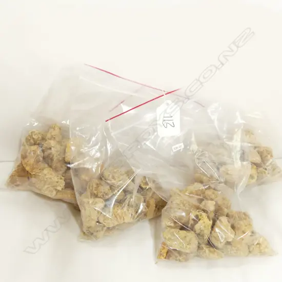 3 X BAGS OF KAURI GUM