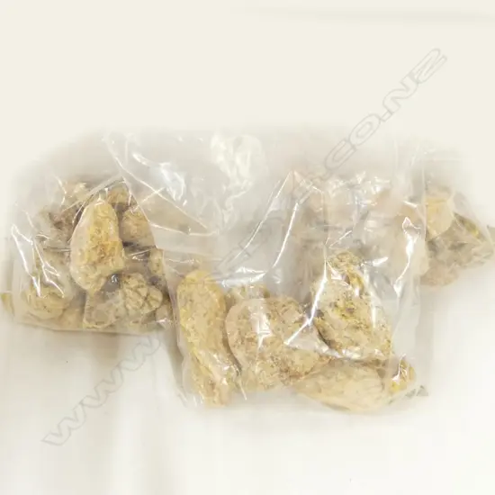 3 X BAGS OF KAURI GUM