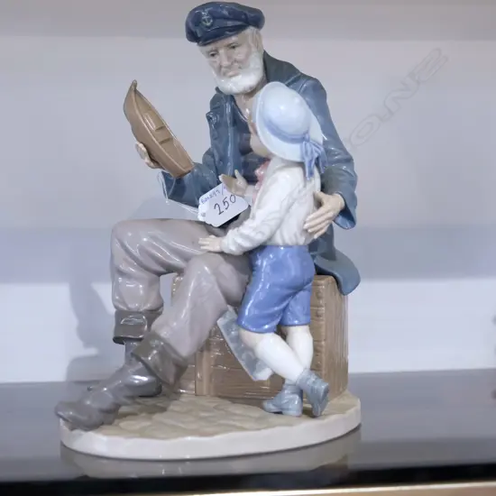 LLADRO "A TALL YARN" 5207. H. 270MM