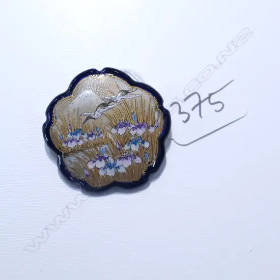 JAPANESE MEIJI PERIOD SATSUMA BROOCH