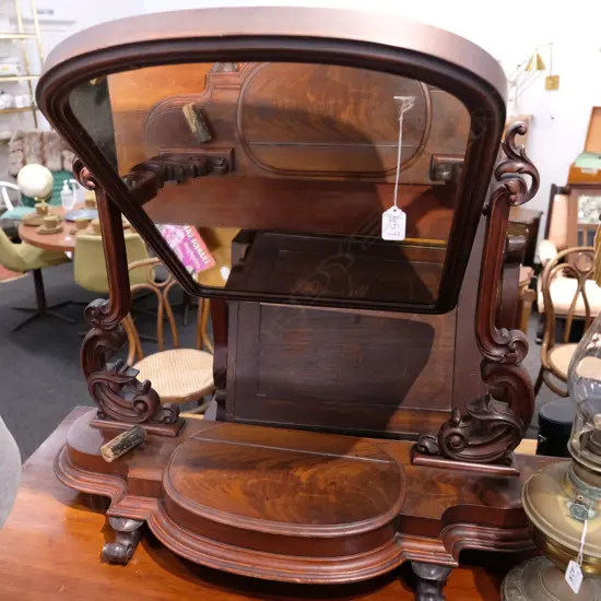 VICT. MAHOGANY SWING MIRROR H. 810MM