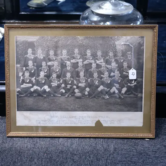 FRAMED NEW ZEALAND FOOTBALL TEAM PRINT