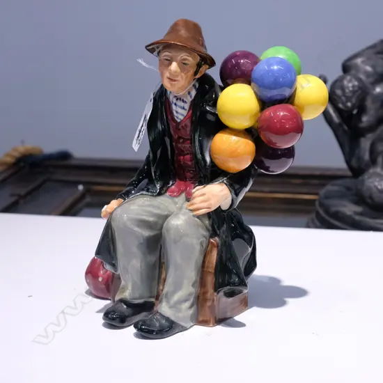 DOULTON BALLOON SELLER MAN HN1954