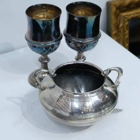 SILVERPLATE ROSEBOWL/2 GOBLETS