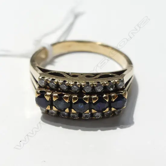 9CT GOLD SAPPHIRE AND DIAMOND RING