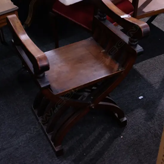 KAURI X STRETCHER BASED STOOL W 550 MM