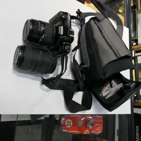 PENTAX MZ-10 FILM CAMERA & CASE