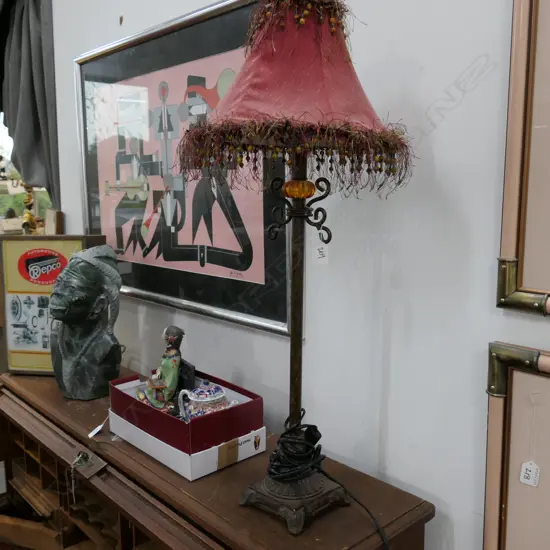 TABLE LAMP W/ BEADED SHADE