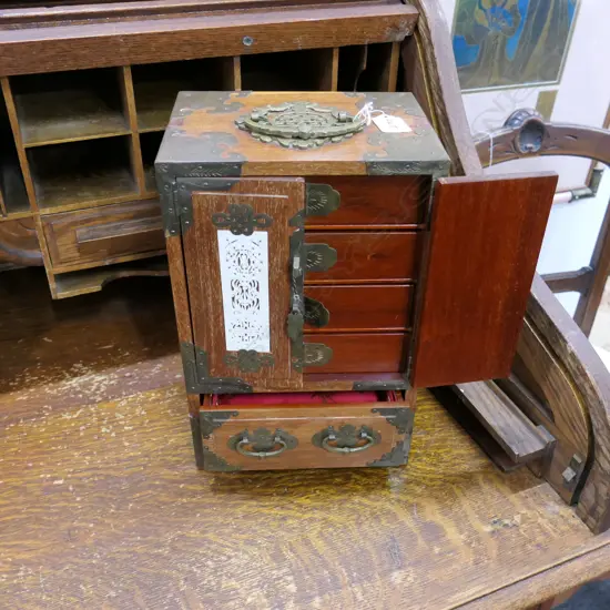 ORIENTAL JEWELLERY BOX, H. 310MM
