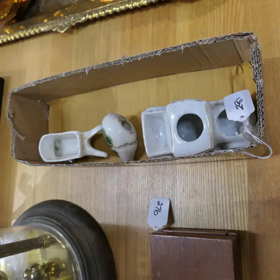 THREE PIECES OF SOUVENIR CHINA