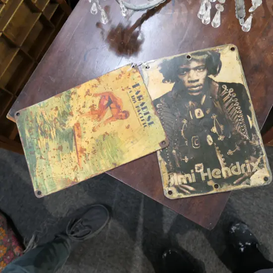 VINTAGE STYLE TIN SIGNS (JIMI HENDRIX H.280mm & ANOTHER)