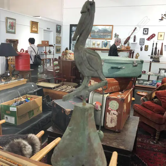 HANGING BRONZE PELICAN BELL H 510 MM