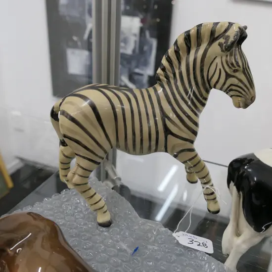 BESWICK LARGE ZEBRA 845B DESIGNER ARTHUR GREDINGTON  UP TO 1969