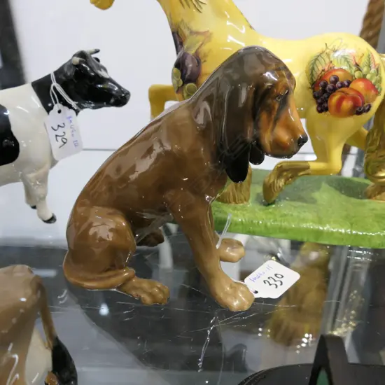 ROYAL DOULTON FIGURE BLOODHOUND HN176 5¼" 1919-1946 MODEL NO. 48