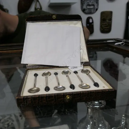 CASED S/SILVER COFFEE SPOONS