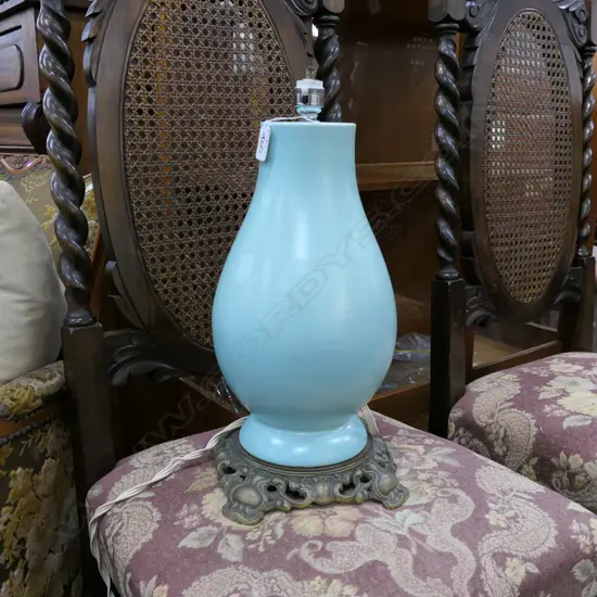 CERAMIC LAMP
