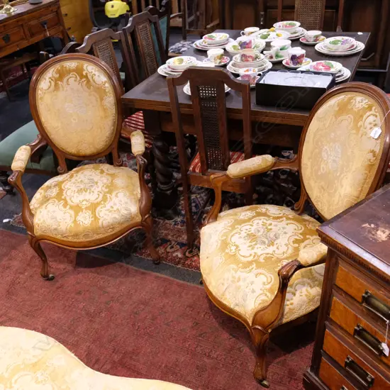 PR VICT. WALNUT OPEN ELBOW GRANDFATHER CHAIRS W. 620MM H. 960MM 