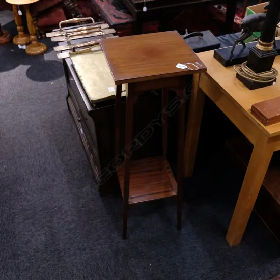 EDWARDIAN MAHOGANY TWO TIER TORCHERE STAND w INLAID BORDER & STRINGING