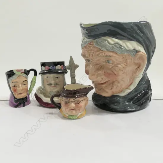 R/DOULTON CHARACTER JUG  GRANNY D5521 H 140 MM + 3 OTHER JUGS