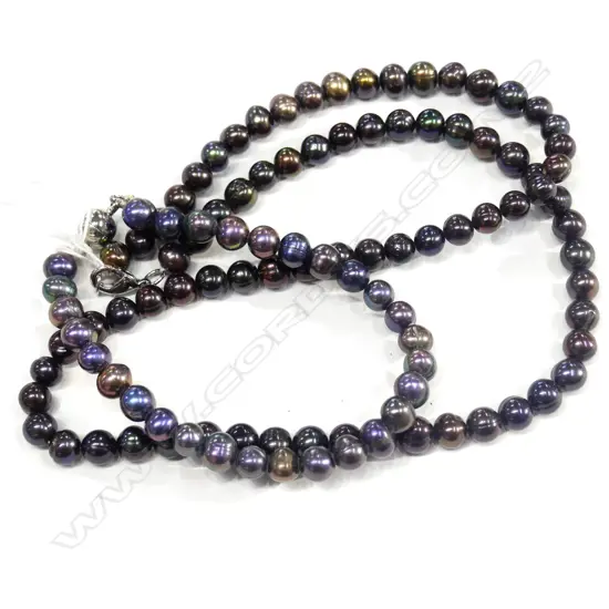 BLACK PEARL NECKLACE AND BRACELET