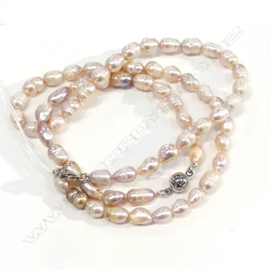 BAROQUE PEARL NECKLACE AND BRACELET