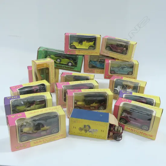 17 BOXED MODELS OF YESTERYEAR; 17389