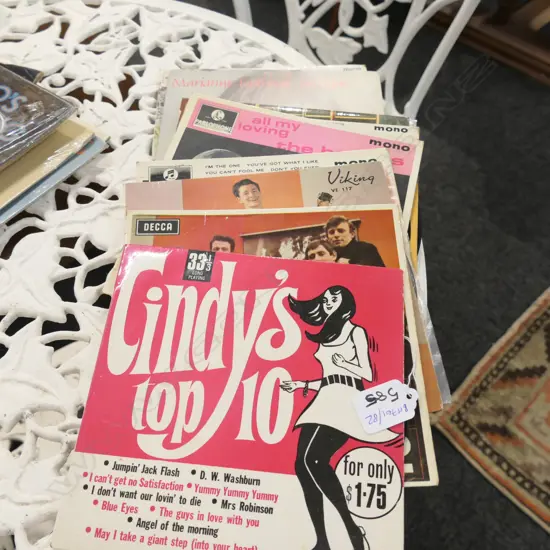 ASST 45S /BEATLES /UNIT 4 X 2/ PETER POSA ETC