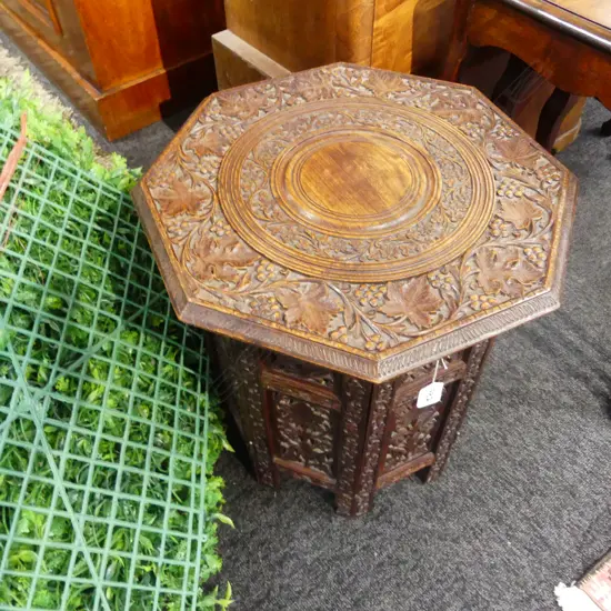 CARVED OCTAGONAL FOLDING TABLE H. 400MM
