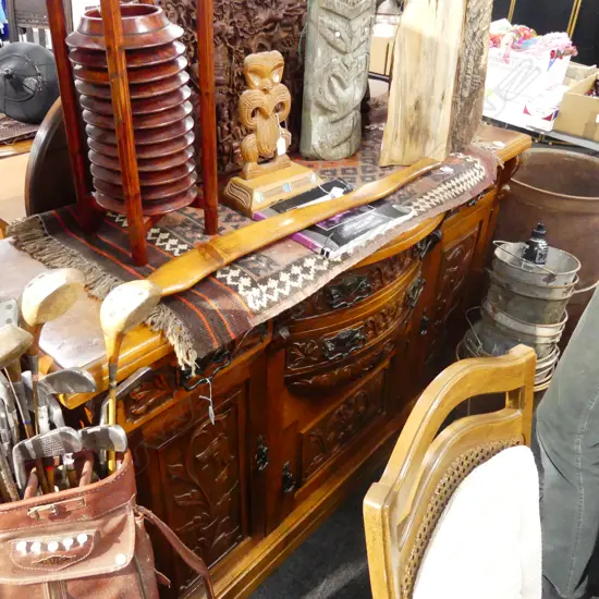 KAURI COLONIAL POTBELLIED SIDEBOARD W. 1540MM