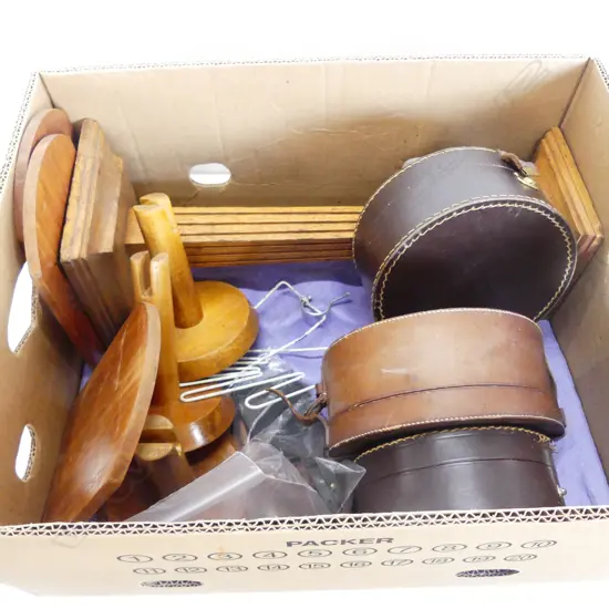 LOT COLLAR BOXES / LABELS / HAT SIGNS / ETC