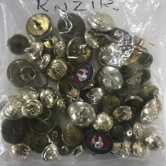 BAG NZRIR BUTTONS & BADGES